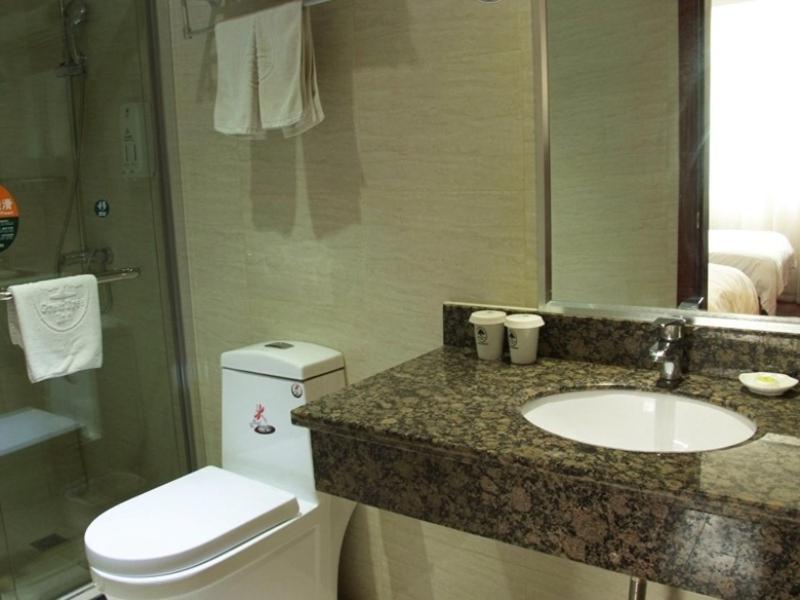 Greentree Inn Zhejiang Zhoushan Shenjiamen Middle Donghai Road Shell Hotel Exteriör bild
